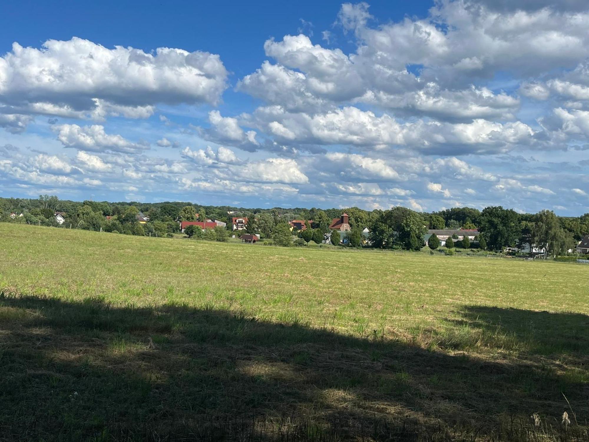 Top-Ferienwohnung Bei Berlin, Bis 3 Gaeste, Terrasse Und Garten Bestensee Buitenkant foto